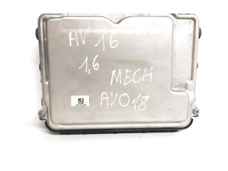 Řídící jednotka 0281031706, 8966105F50   Toyota Avensis T270 2016