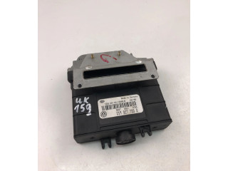 Блок управления коробкой передач 01M927733G   Volkswagen Golf III
