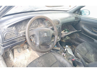 Přístrojová deska  Peugeot 406 2002   