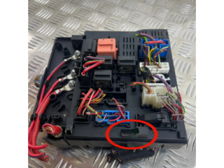 Блок предохранителей 518792213, 6978265   BMW Z4 E85 E86    