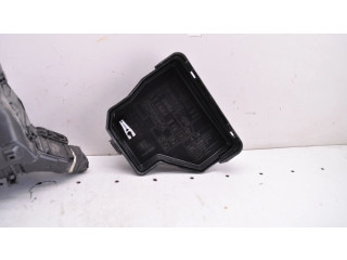 Блок предохранителей  8266252480   Toyota Verso-S    