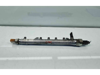Топливная рампа 03L130089B   Seat Altea XL  