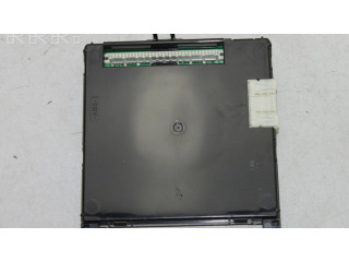 Блок управления 8922102480   Toyota Auris E180