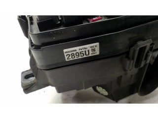 Блок предохранителей  95202895   Chevrolet Captiva    