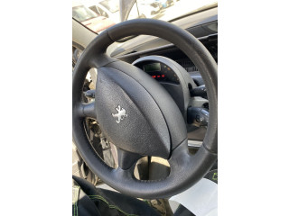 Руль Peugeot 807   -  года 4109FH      