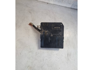 Блок предохранителей 8200481866G   Renault Scenic II -  Grand scenic II    