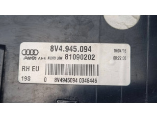 Задний фонарь правый 8V4945094, 81090202    Audi A3 S3 8V   2013-2019 года