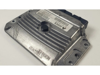 Блок управления двигателя 215842882B, 8200387138   Renault Megane II