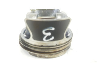  Поршень с шатуном  11258637807, 1212CD  BMW 7 G11 G12 для бензинового двигателя 