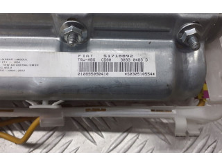 Подушка безопасности водителя 51718892   Fiat Stilo