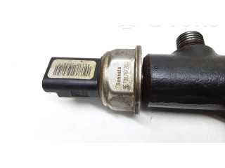 Vstřikovací lišta 9685297580, 9670076780   Volvo V60    D4162T 