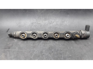 Топливная рампа 0445214153, 8200661279A   Renault Trafic II (X83) 2.0 