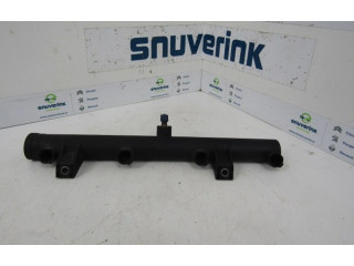 Vstřikovací lišta 9628084680   Citroen C4 Aircross    EW10A(RFJ) 