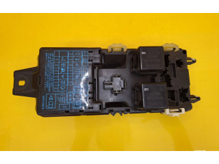 Блок предохранителей MB953355, MR318828   Mitsubishi Space Star    