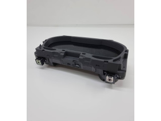 Панель приборов 81a920790B   Audi Q2 -       