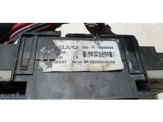   Pojistková skříňka 08696098, 000002444555   Volvo XC90 2008