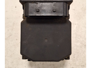 Jednotka ABS 0265225121, 4B0614517H   Volkswagen PASSAT B5.5 2002