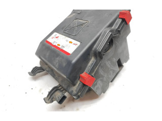   Pojistková skříňka 9804681980, 7450   Peugeot 308 2015