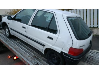 Замок капота 793445   Peugeot 106