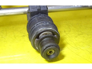 Топливная рампа 90536149   Opel Zafira A  