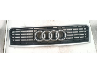 Верхняя решётка Audi A6 S6 C5 4B 1997-2005 года 4B0853551F      