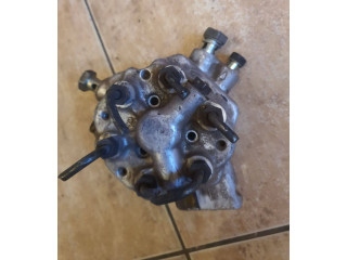 Vstřikovací lišta 0438101038   Audi 100 200 5000 C3     