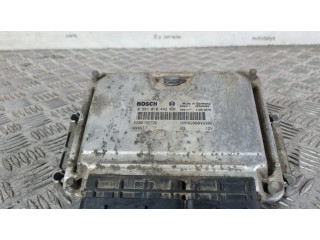 Блок управления двигателя 0281010442, 8200199726   Renault Scenic I