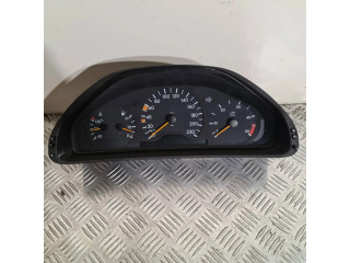 Přístrojová deska  Mercedes-Benz E W210 2000 2105401248  