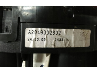 Přístrojová deska  Mercedes-Benz C W204 2011 2049002602  