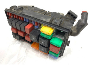Блок предохранителей  51737884   Fiat Grande Punto    