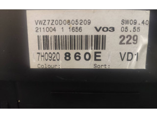Přístrojová deska  Volkswagen Transporter - Caravelle T5 2003 7H0920860E, 21100411656  