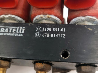 Vstřikovač 67R014172, 110R85101   Dacia Logan I  pro benzínový motor 1.4 K7J 710 1.4 MPI LPG (LS0C)