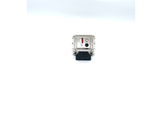 Блок управления ABS 0281033883, 1039T21534   Mercedes-Benz X-class W470