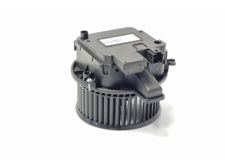 Вентилятор печки    4M1820021C   Audi A4 S4 B9 8W