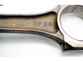Píst    Mazda 323     
