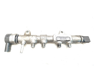 Vstřikovací lišta 851162903, 0445213026   BMW 1 F20 F21  pro naftový motor 1.5 B37D15 