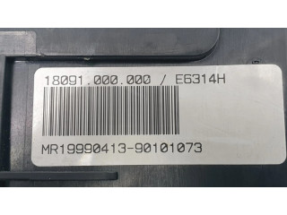 Блок предохранителей 8364530, 8364542   BMW X3 E83    