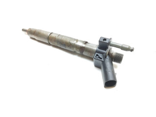 Vstřikovač 7805430   BMW 5 F10 F11  pro naftový motor 3.0 n57d30b 