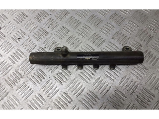 Vstřikovací lišta 46768653   Alfa Romeo 147     