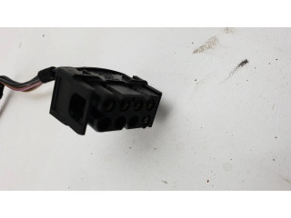 Ручка стеклоочистителей 8360915   BMW 3 E36