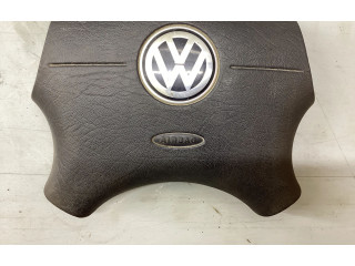 Подушка безопасности водителя 7M0880201   Volkswagen Sharan