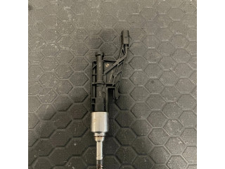 Vstřikovač 0261500539   BMW 2 F22 F23  pro benzínový motor 2.0  