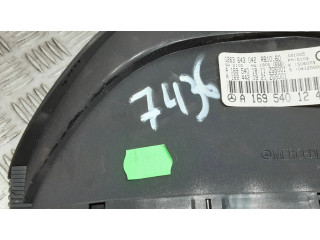 Přístrojová deska  Mercedes-Benz A W169 2006 A1695401247, A1694420921  