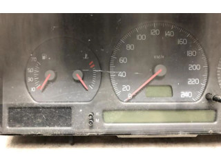 Přístrojová deska  Volvo S70  V70  V70 XC 1998 9451494, 9451494  