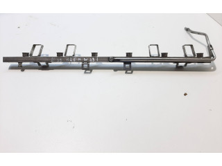 Vstřikovací lišta 1437442   BMW 5 E39     