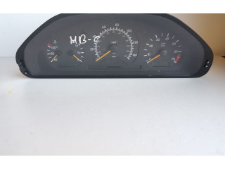 Přístrojová deska  Mercedes-Benz C W202 1997 2025409647  