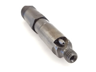 Vstřikovač 0000100651   Mercedes-Benz E W210    606962 