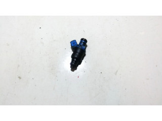 Vstřikovač 8627804   Volvo S40, V40  pro benzínový motor 2.0  