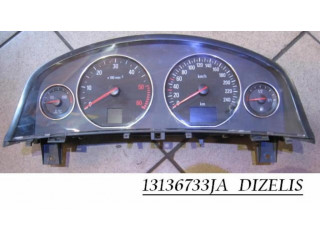 Панель приборов 13136733JA, 10249824   Opel Vectra C       