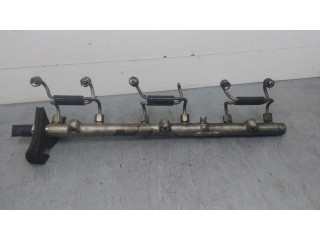 Vstřikovací lišta 0445216002   BMW 5 E39   2.9 306D1 